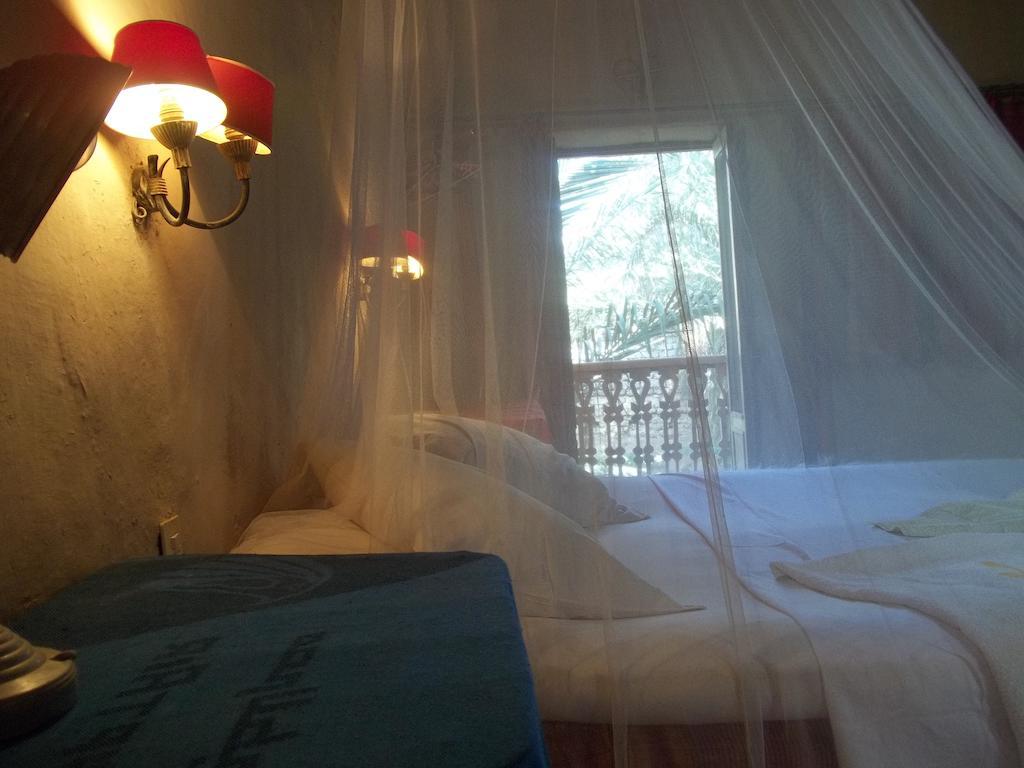 ホテル Nour El Gourna ルクソール 部屋 写真